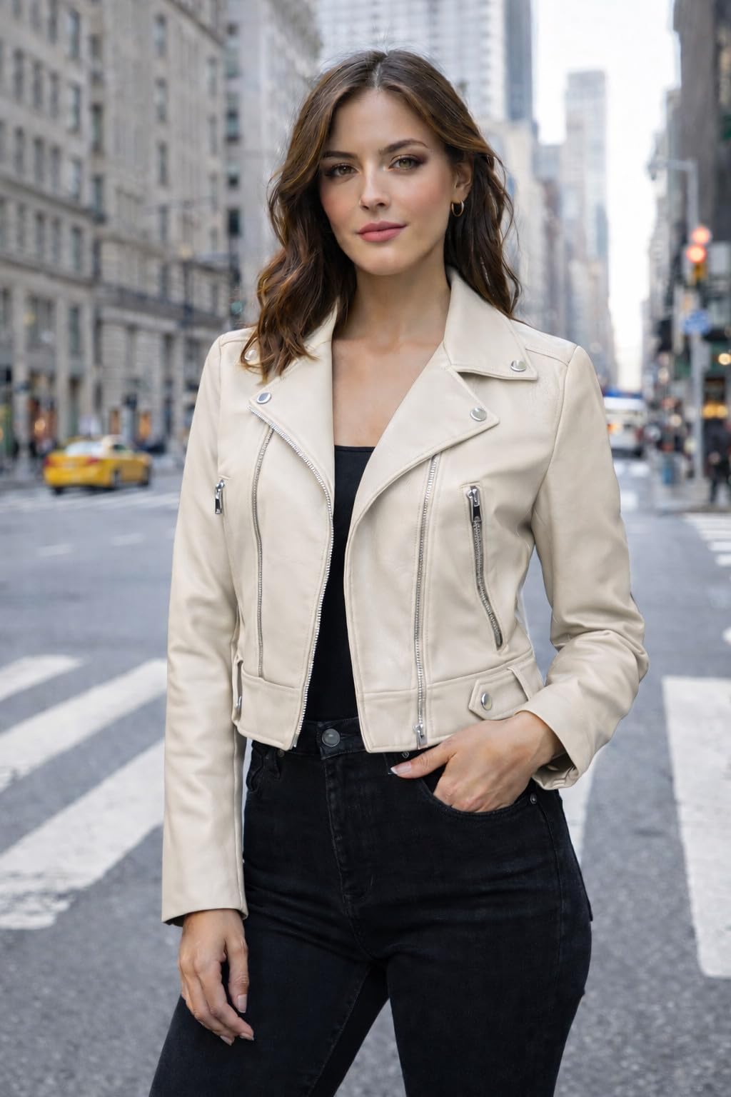 Design by Olivia Women's Asymmetrical Zip Up Faux Leather Moto Jacket White L
