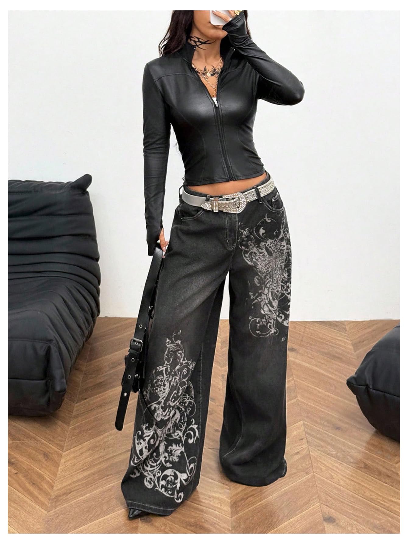 GORGLITTER Women's Cropped Leather Jacket Y2K Fitted Motorcycle Outerwear Zip Up Long Sleeve Coat Spring Clothes Black Small
