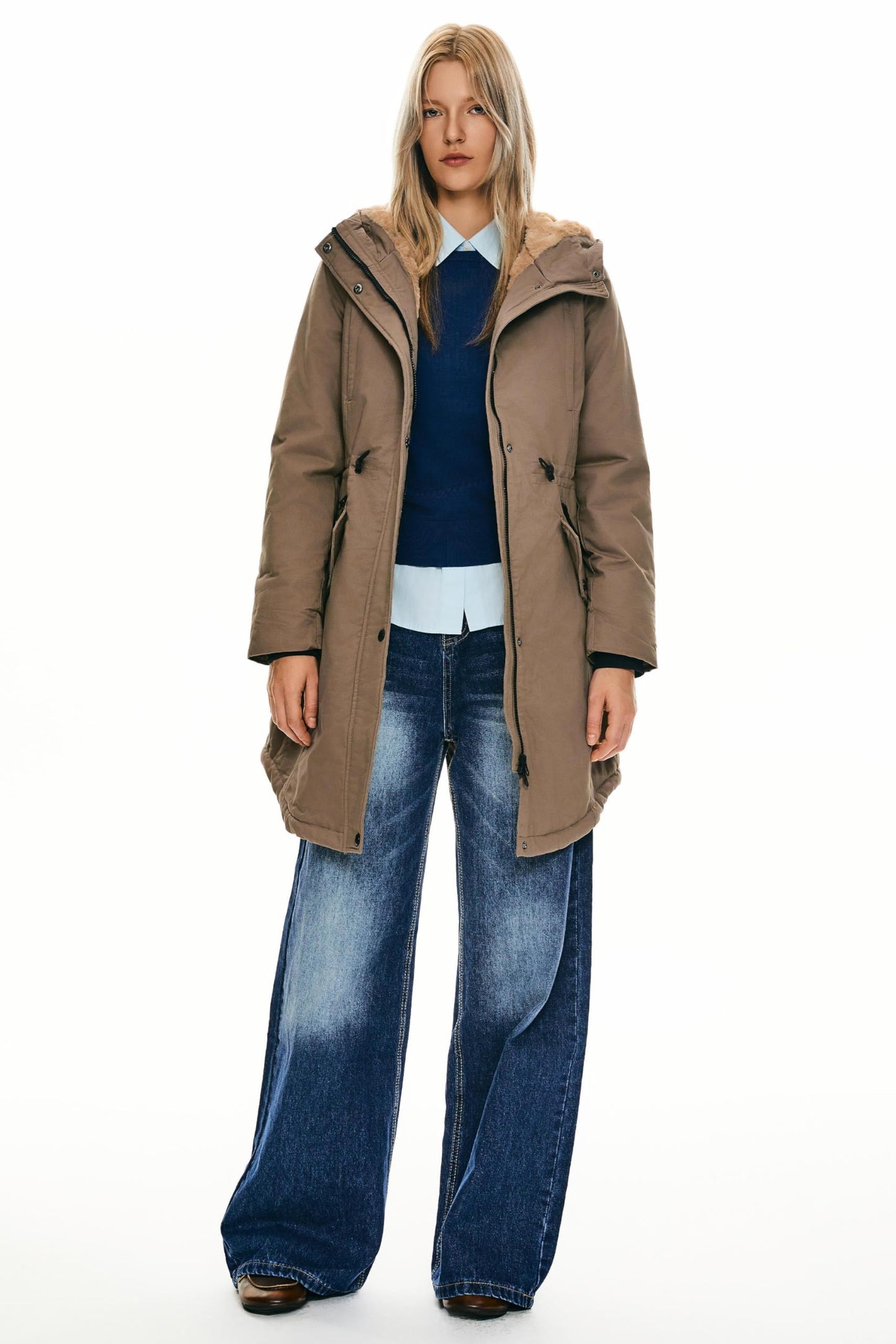 Orolay Women's Thicken Fleece Lined Parka Winter Coat Hooded Jacket with Pockets Kangaroo M