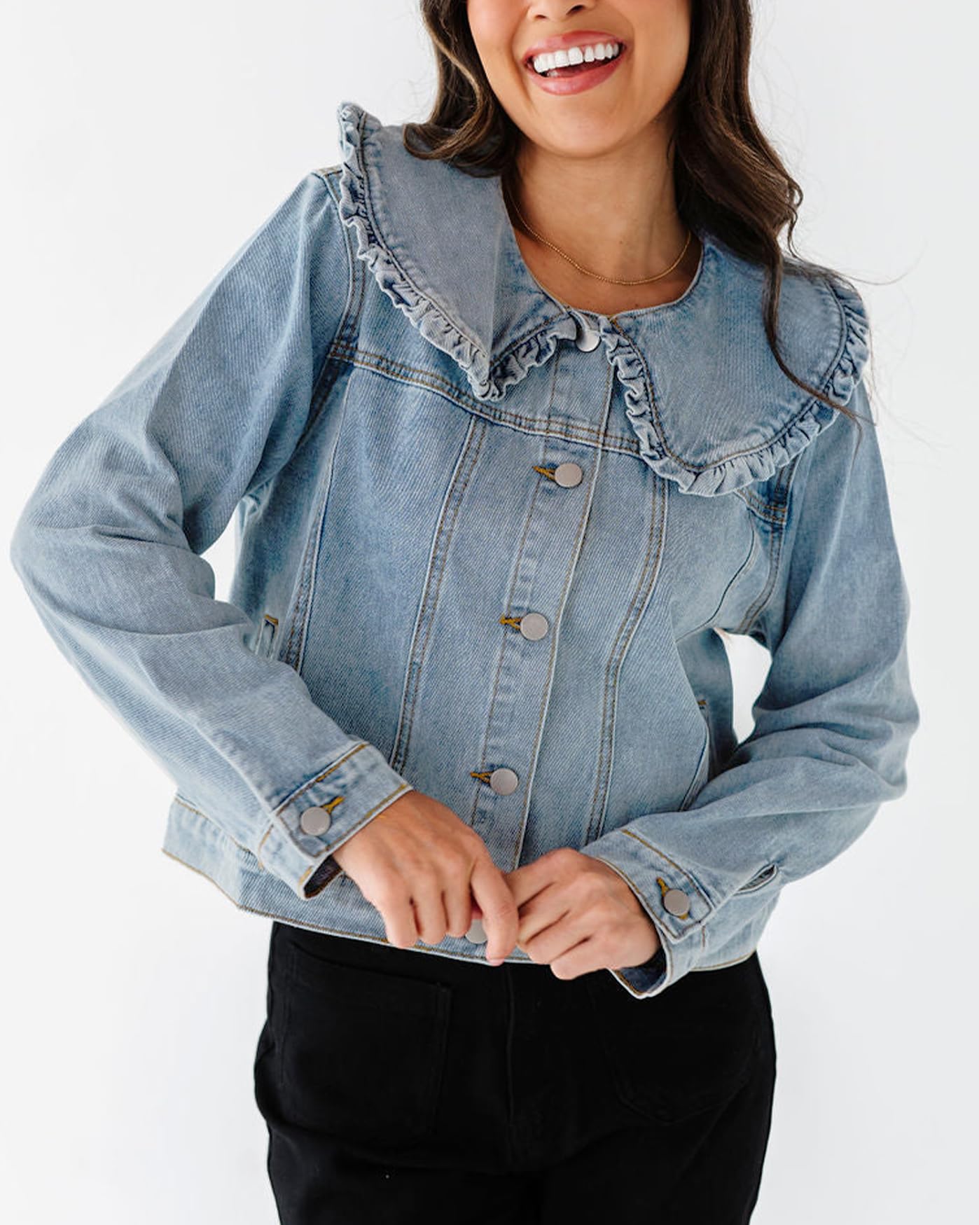 Kedera Women's Peter Pan Collar Denim Jacket Long Sleeve Button Down Jean Jackets with Pockets