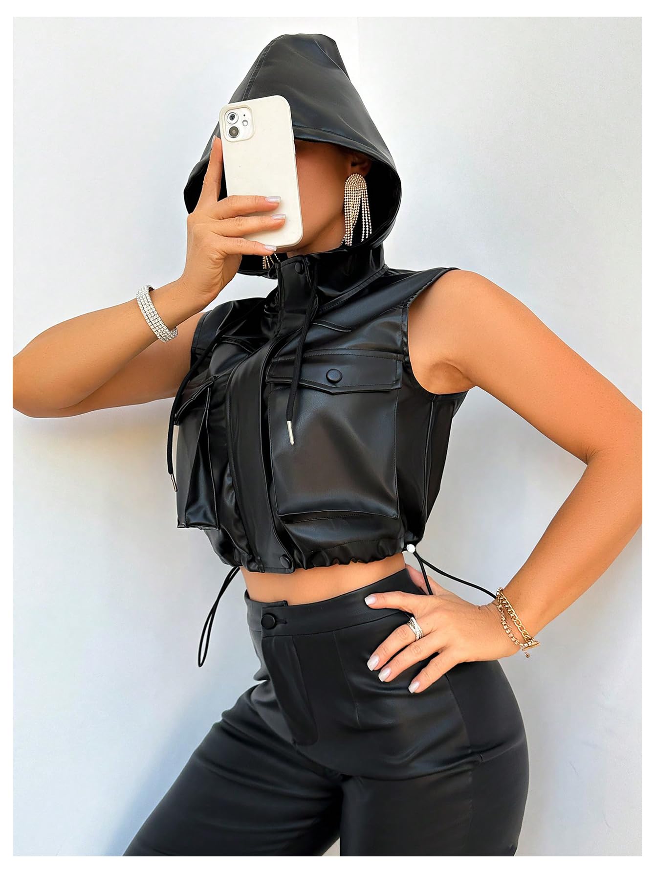 Verdusa Women's PU Leather Zip Up Cropped Vest Sleeveless Hooded Jacket with Pockets Black Medium