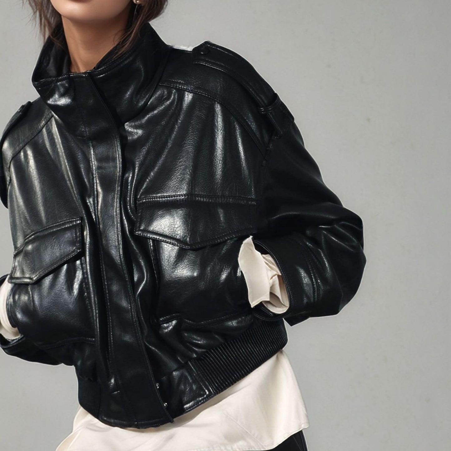 FindThy Women’s Cropped Faux Leather Jacket Vintage Stand Collar Long Sleeve Zip Up Fall Fashion Motorcycle Bomber Coats(4212-Black-S-LB)