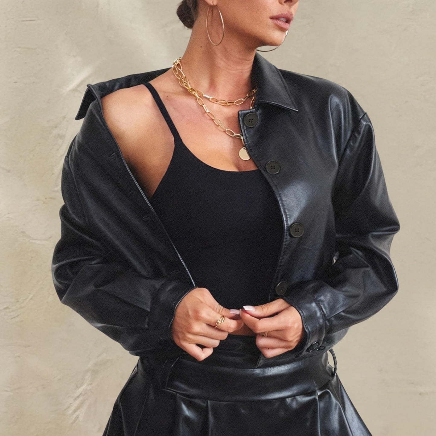 Muzly Womens Cropped Faux Leather Jacket Button Down Lightweight Bomber Motorcycle Jackets fall Fashion Coats 2025 Winter Outfits (Black,M)