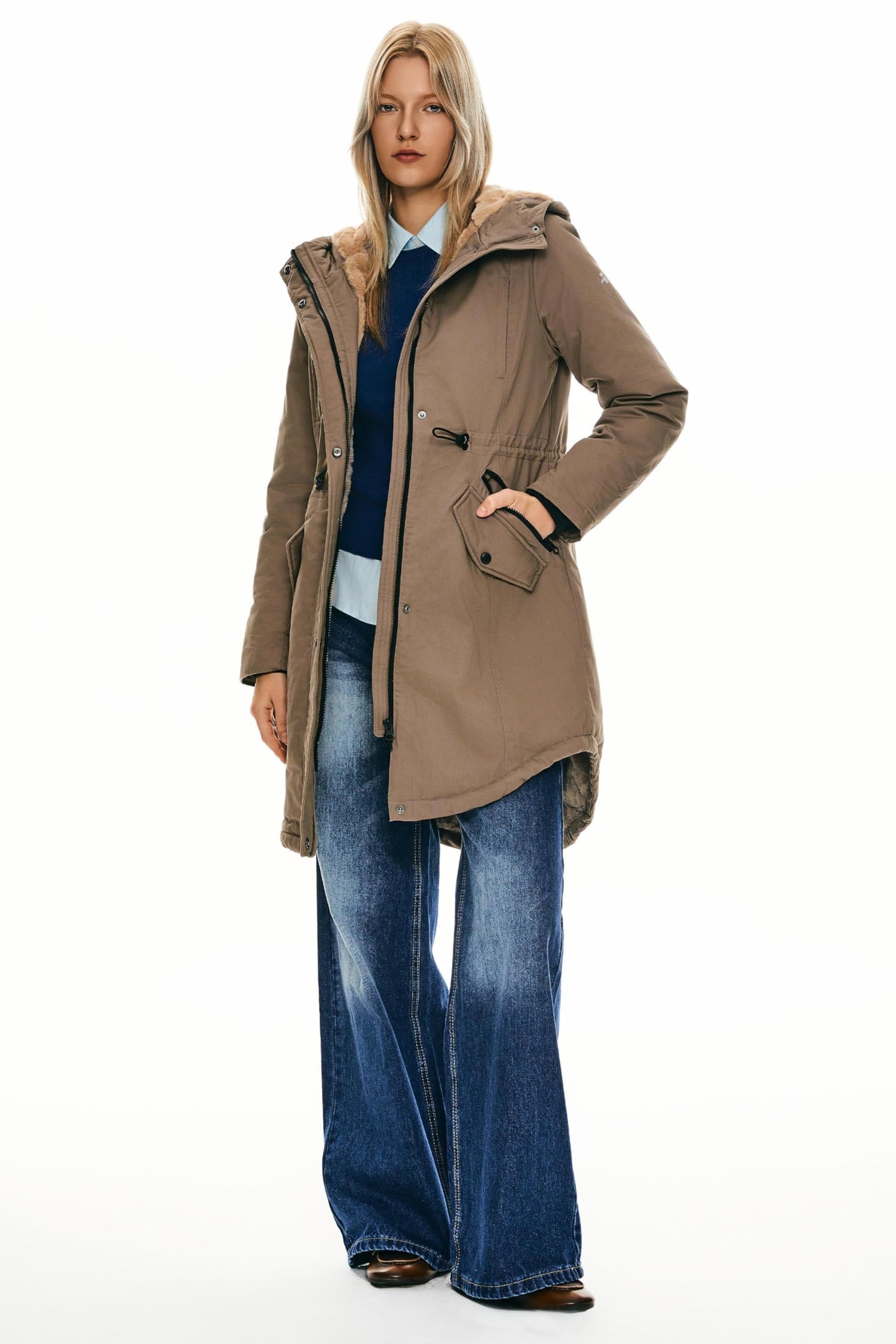 Orolay Women's Thicken Fleece Lined Parka Winter Coat Hooded Jacket with Pockets Kangaroo M
