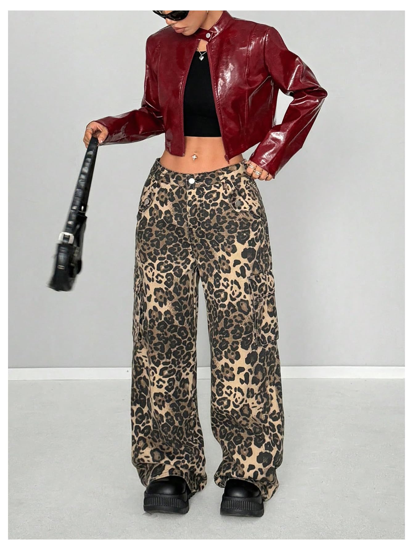 WDIRARA Women's PU Leather Cropped Jacket Zip Up Mock Neck Long Sleeve Outerwear Streetwear Burgundy Small