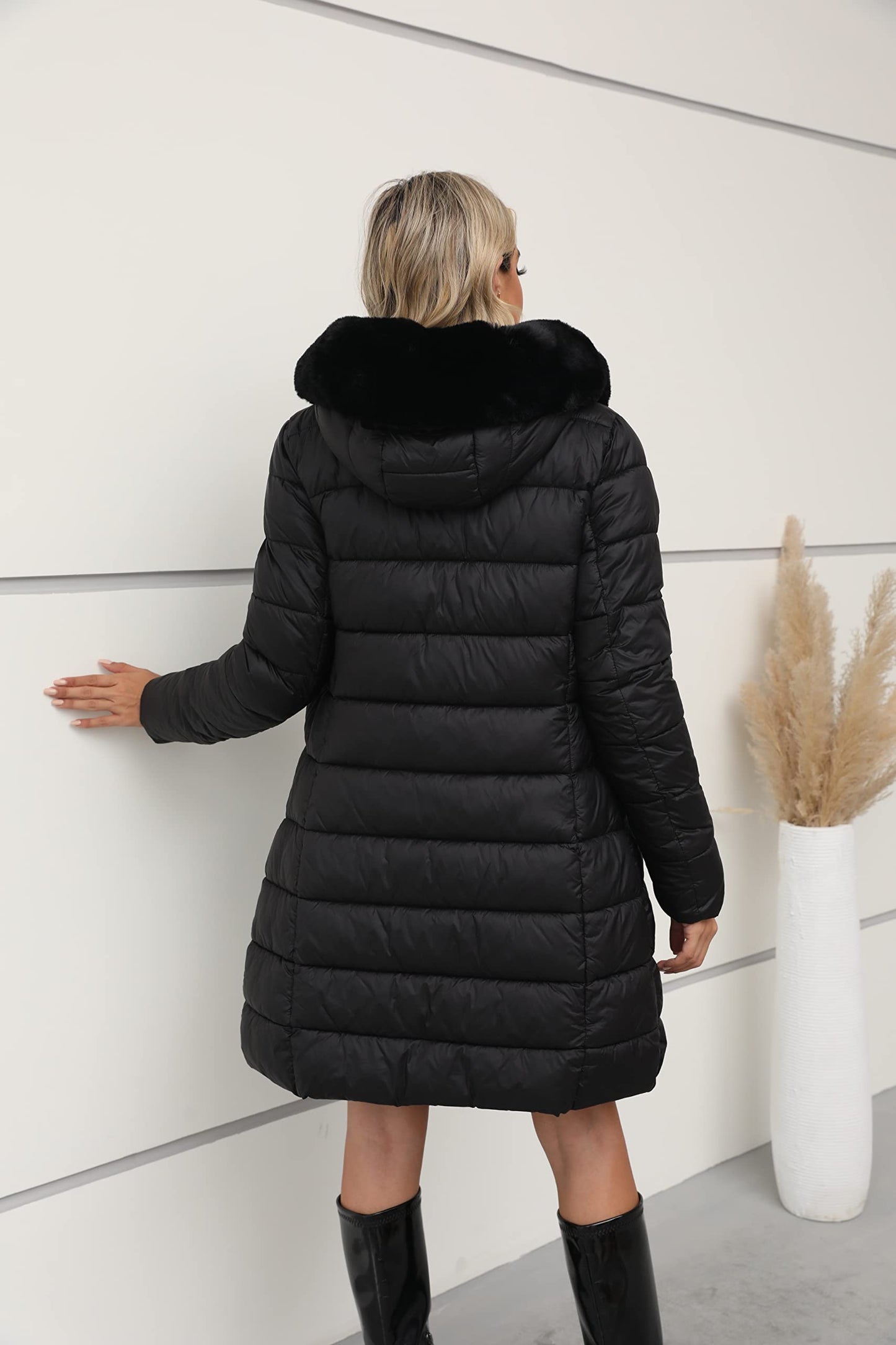 Bellivera Women Faux Leather Winter Trendy puffer jacket water-resistant Thicken Bubble Coat with Fur Hood and Belt 083 BLACK XL