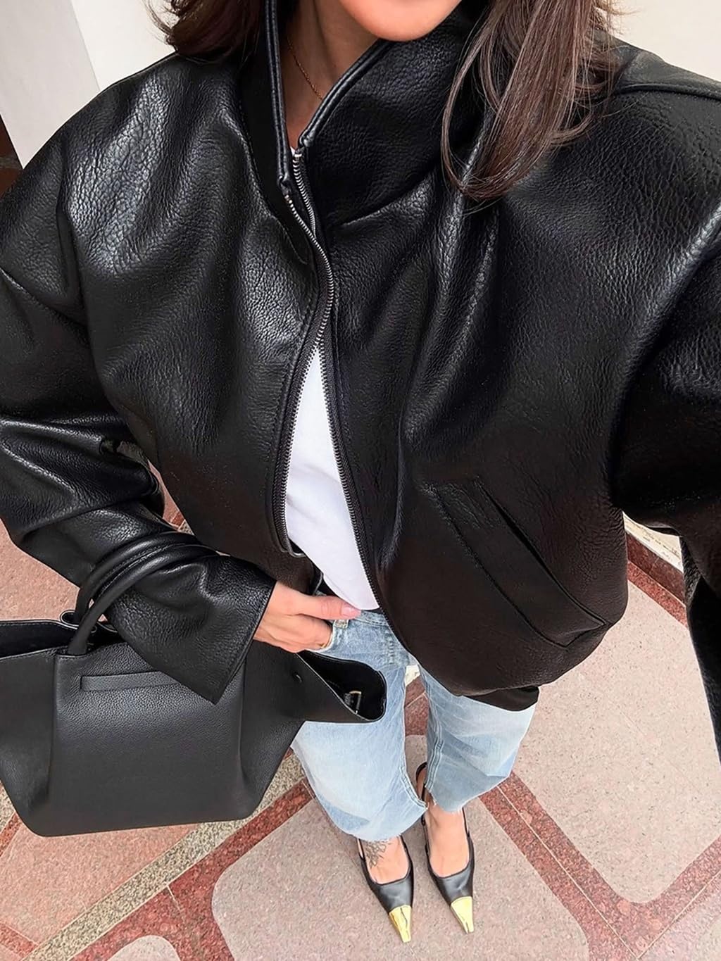 RISCUYY Oversized Leather Jacket for Women Faux Leather Stand Collar Motorcycle Going Out Long Sleeve Bomber Jacket Women