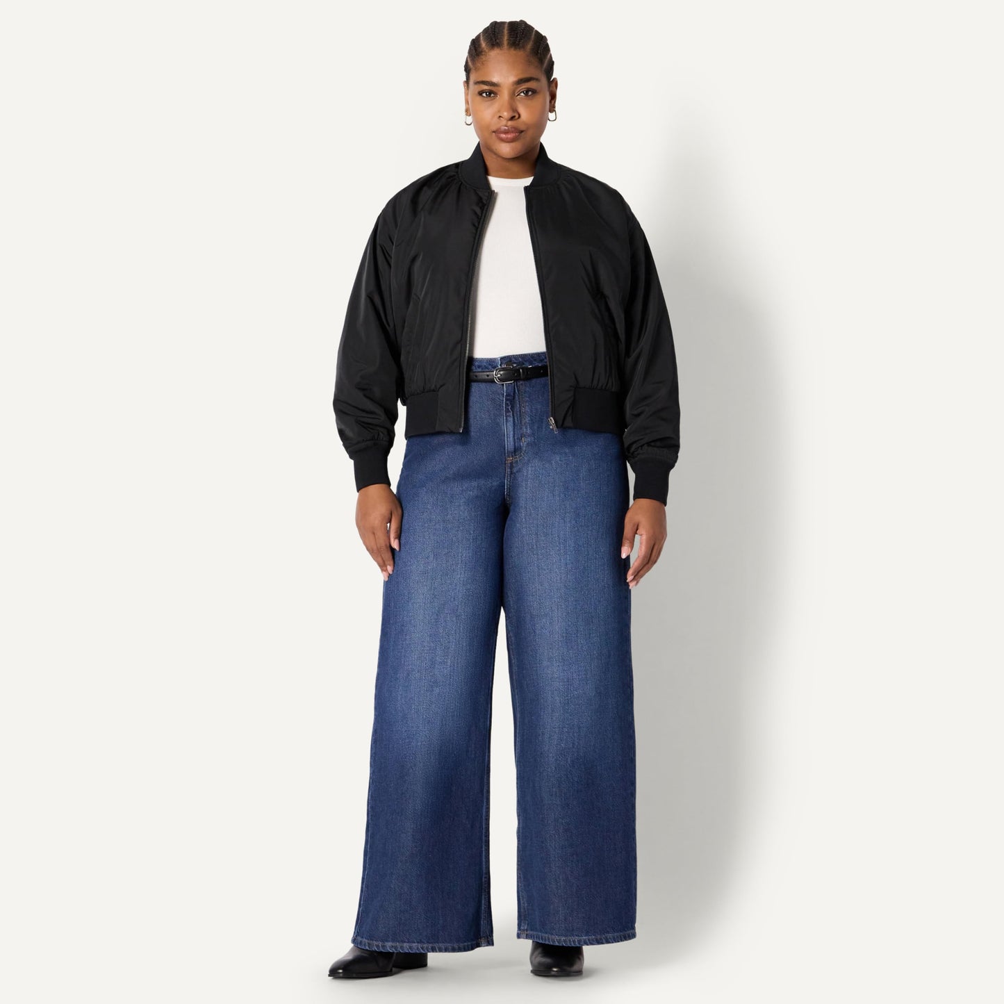 Amazon Essentials Women's Relaxed-Fit Denim Bomber Jacket, Black, Large