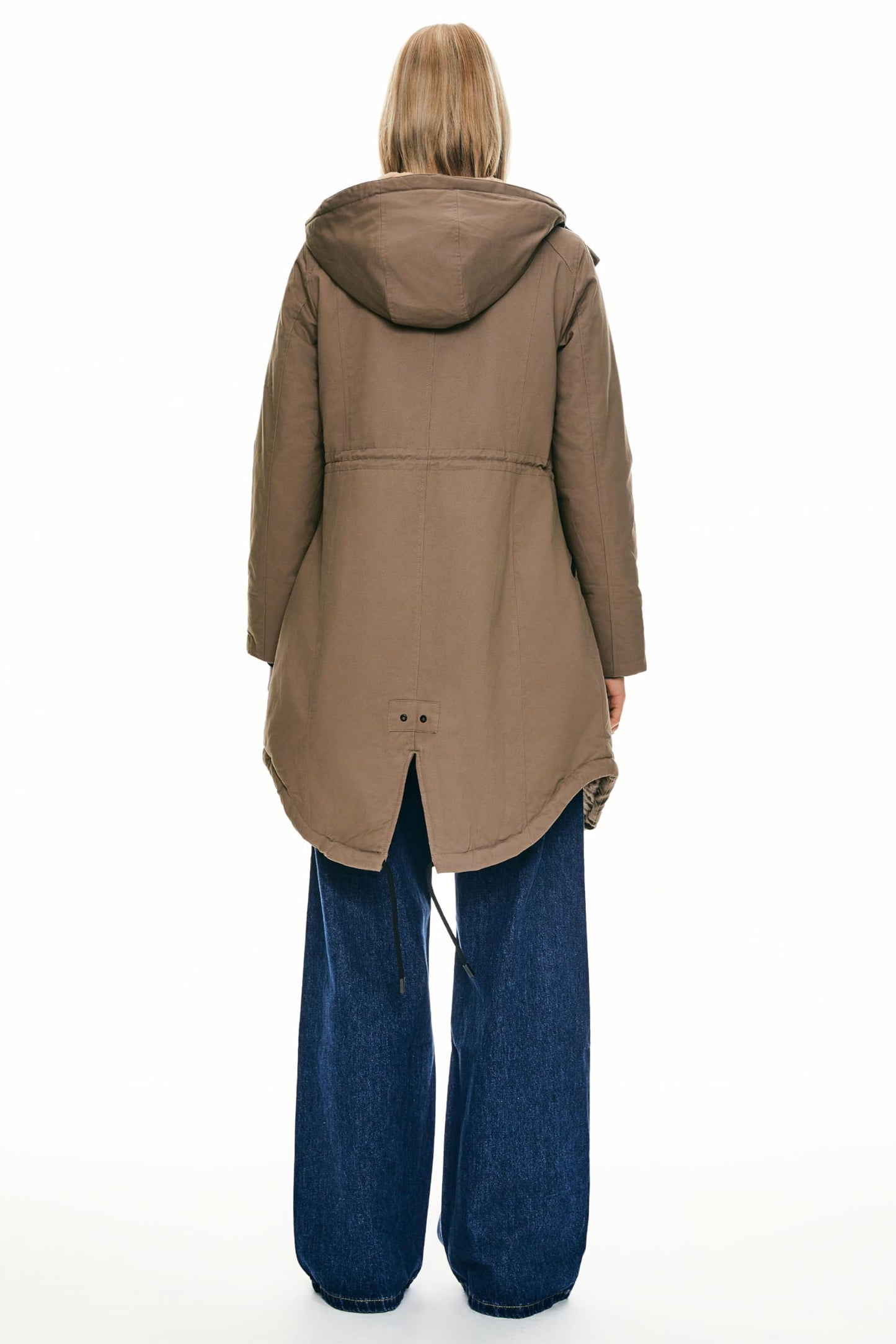 Orolay Women's Thicken Fleece Lined Parka Winter Coat Hooded Jacket with Pockets Kangaroo M