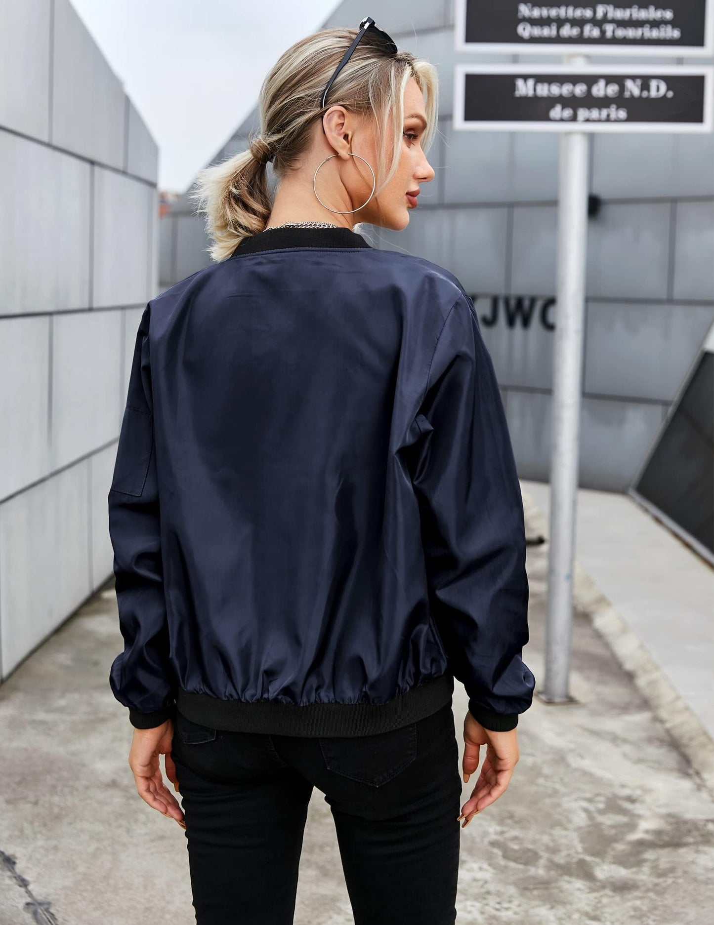 Zeagoo Womens Classic Quilted Jacket Short Bomber Jacket Coat, Navy Blue, Small