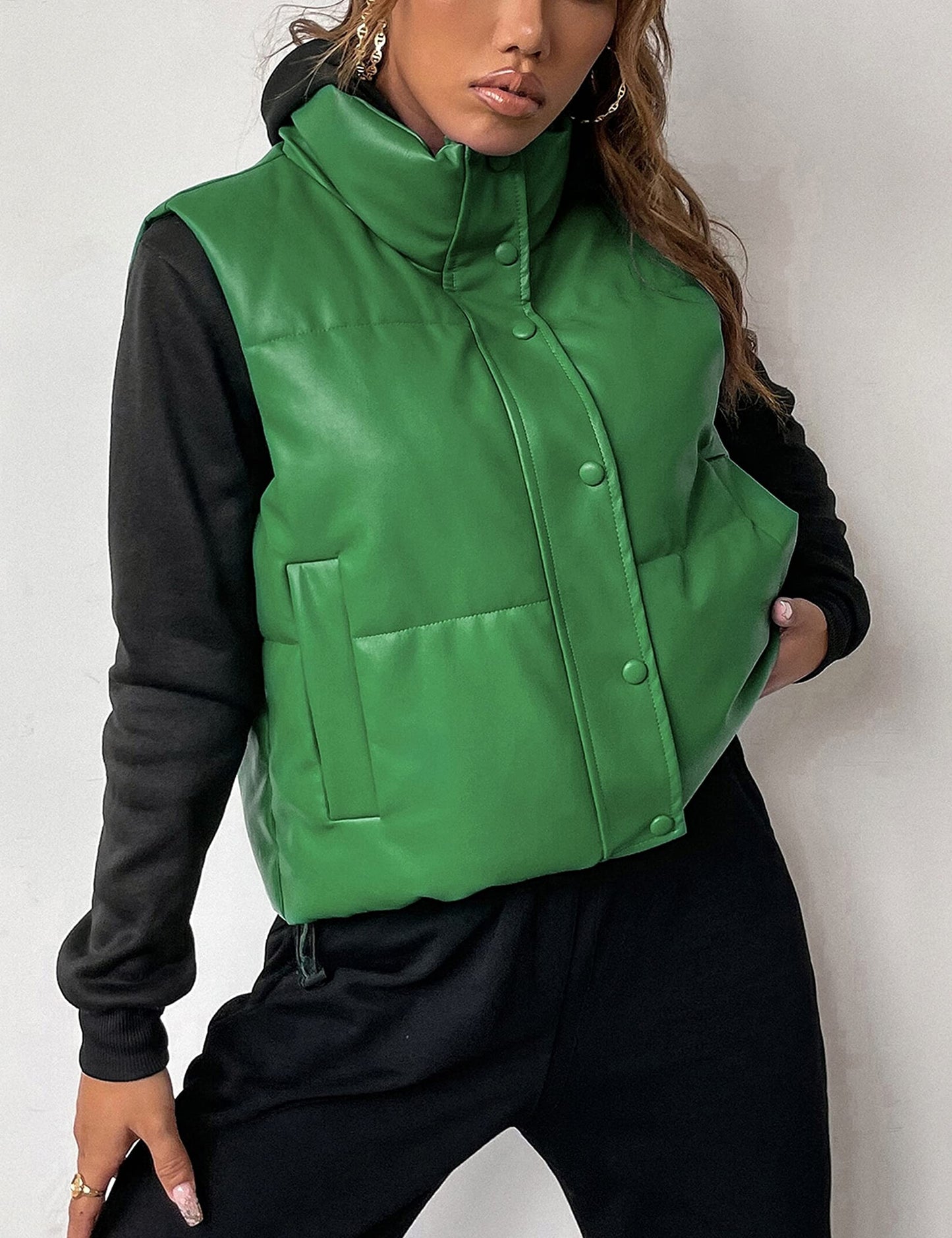 Ailoqing Womens Faux Leather Puffer Vest Zip Up Sleeveless Winter Cropped Jacket(Green-M)