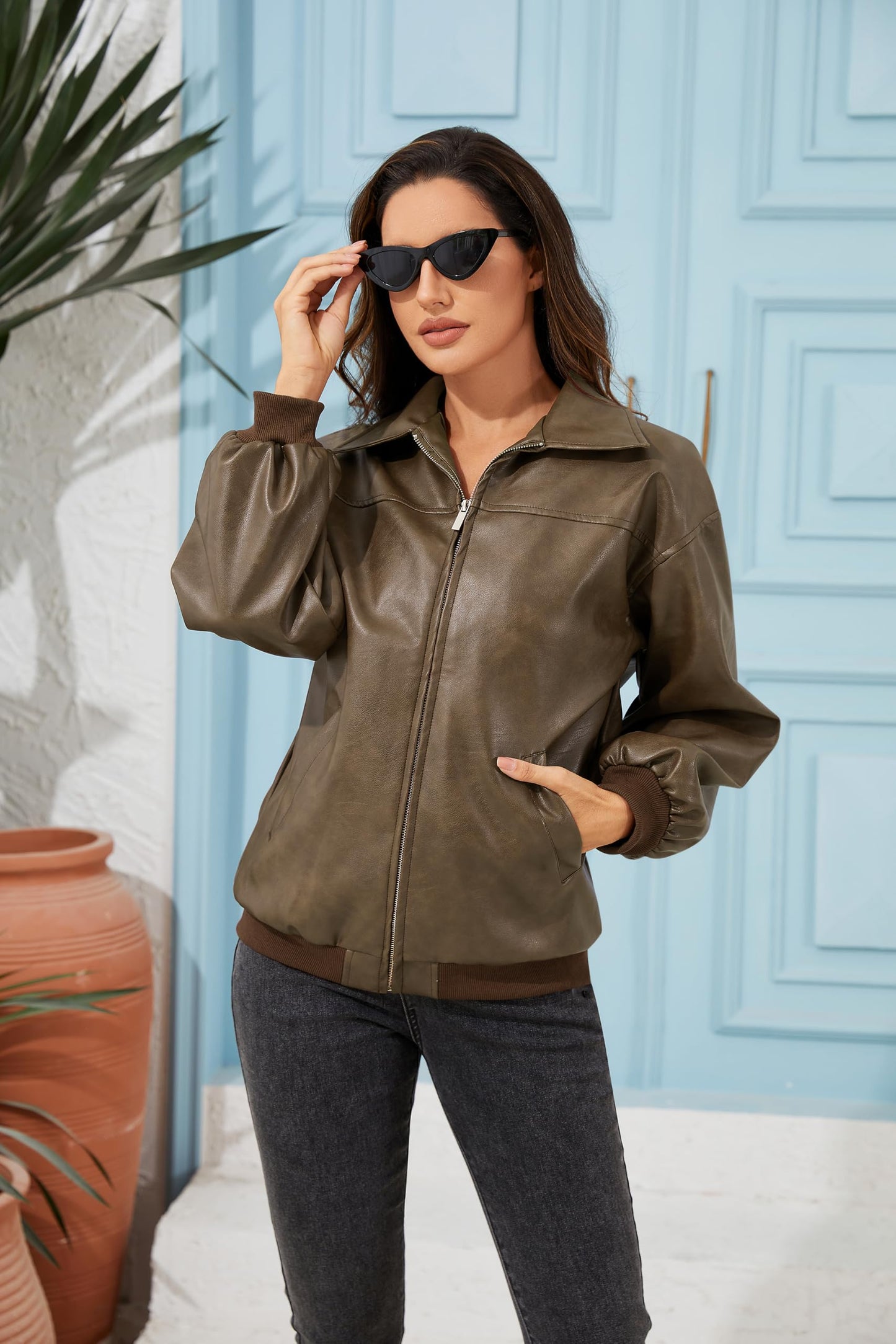 KWSTAIN Brown Leather Jacket for Women Bomber Autumn Winter Vintage Washed Faux Leather Long Lantern Sleeve Streetwear (Brown,L)