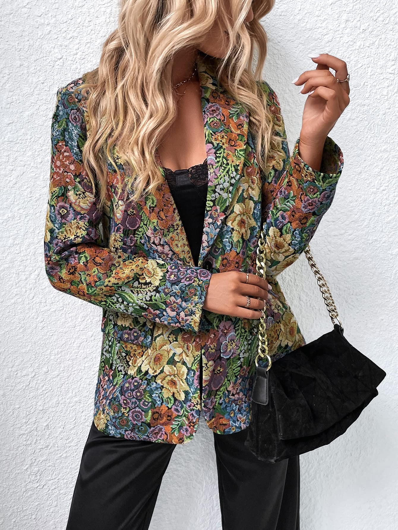 WDIRARA Women's Floral Print Lapel Neck Single Button Lightweight Jacket Blazer with Pocket Multicolor XS
